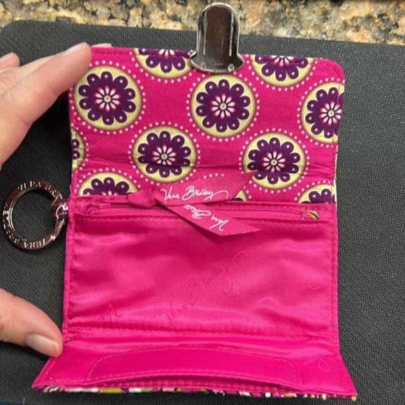 Vera Bradley pink doodle Daisy quick swipe ID case wallet key ring - Picture 3 of 3
